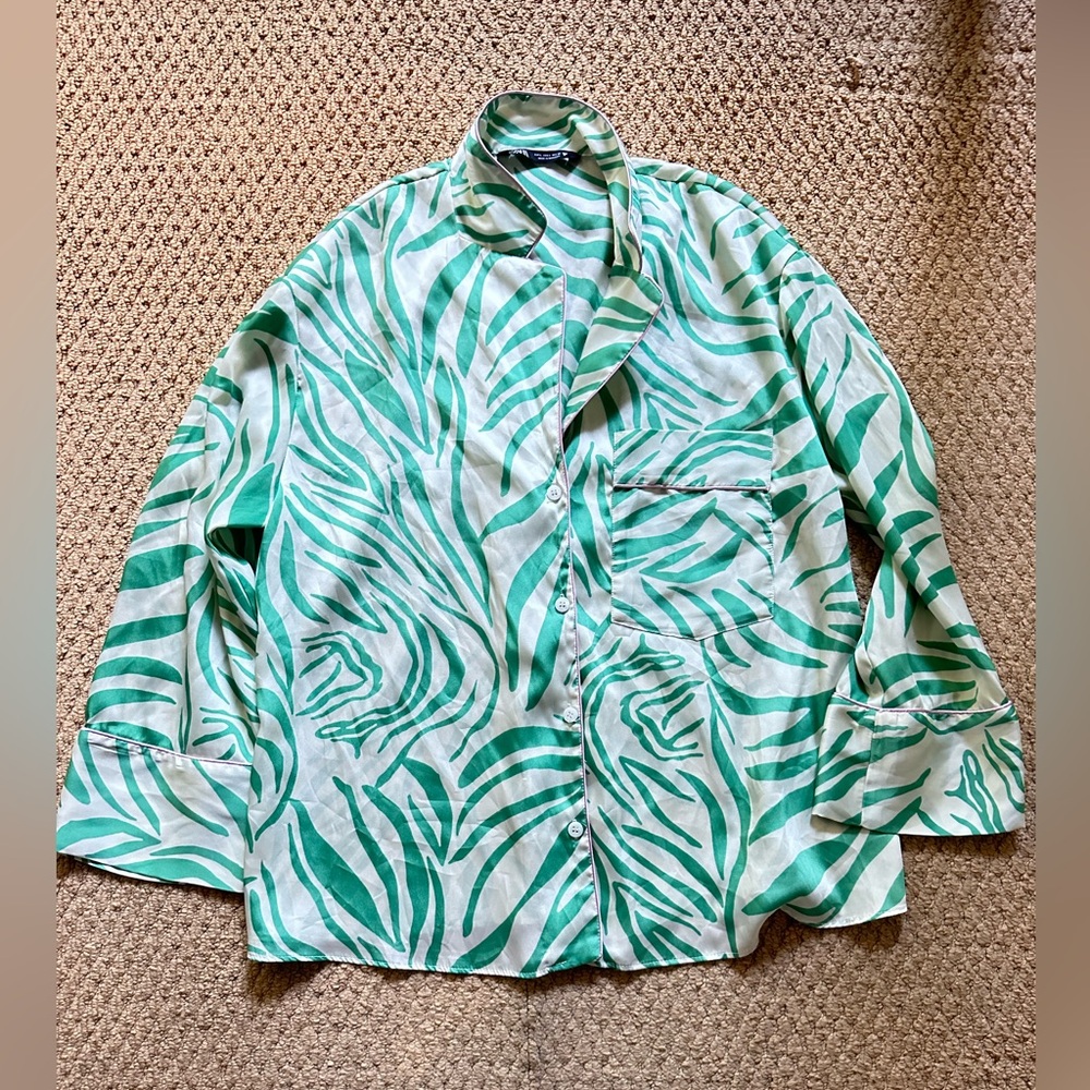 Zara Green and Cream Striped Pajama Style Shirt